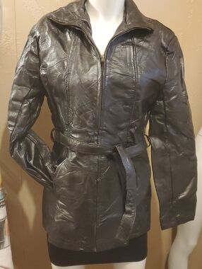 Women's Black Leather Belted Zip-Front Jacket